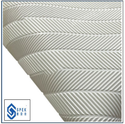 Αγορά Σχήμα οστών ψαριών λευκή ελαφριά ιμάντα μεταφοράς τροφίμων online manufacture